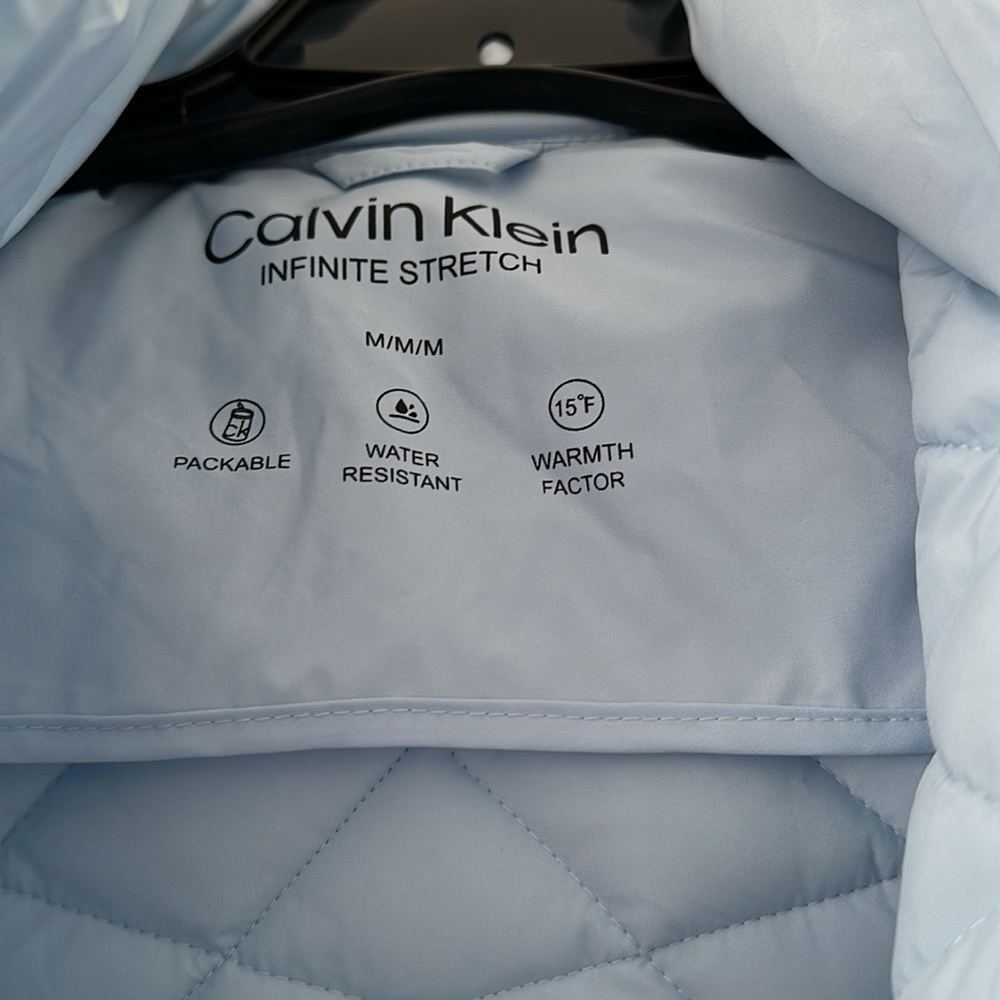 Calvin Klein Puffer Coat - Picture 3 of 5